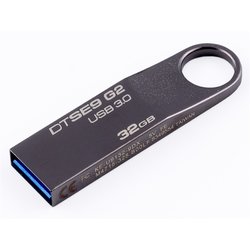 Flash USB Kingston DataTraveler SE9 G2 Premium 32GB USB 3.0 - šedý/kovový