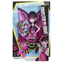 Panenka Mattel Monster High netopýrka Draculaura