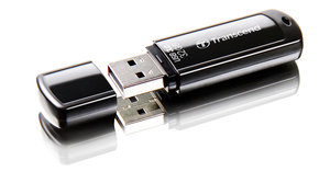 Flash USB Transcend JetFlash 700 32GB USB 3.0 - černý