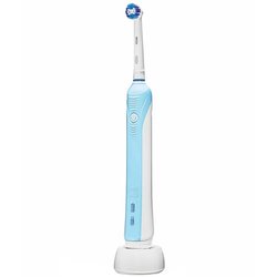 Zubní kartáček Oral- B® Profesional Care 500 D16.513U